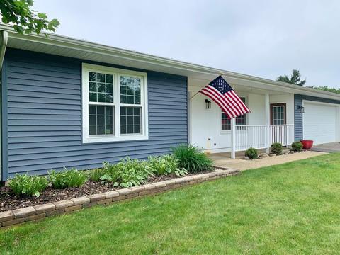 11061 Greenview Ct, Jerome, MI 49249 photo 2