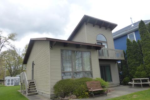 1234 Huff Ave, Niles, MI 49120
