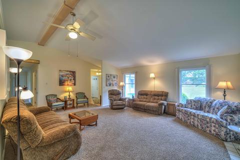 5149 Page Ave, Jackson, MI 49201 photo 3
