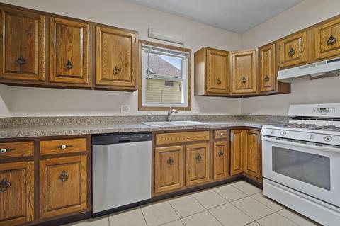 807 Bush St, Jackson, MI 49202 photo 7