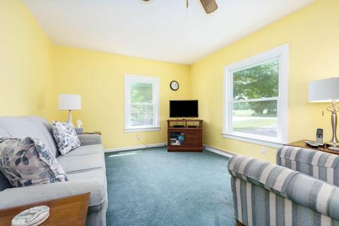 923 N 10th St, Plainwell, MI 49080 photo 5