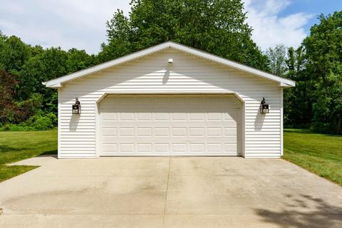 923 N 10th St, Plainwell, MI 49080 photo 32