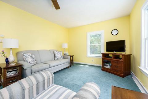 923 N 10th St, Plainwell, MI 49080 photo 3