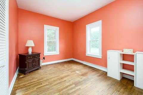 923 N 10th St, Plainwell, MI 49080 photo 14