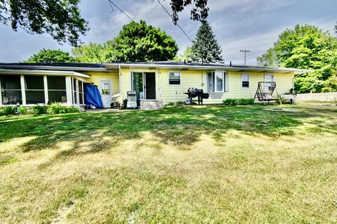 416 Crescent Dr, Edmore, MI 48829 photo 46