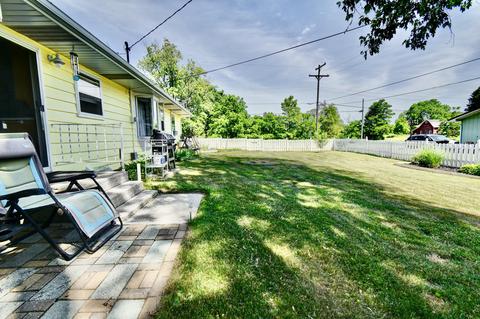 416 Crescent Dr, Edmore, MI 48829 photo 45
