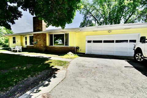 416 Crescent Dr, Edmore, MI 48829 photo 40