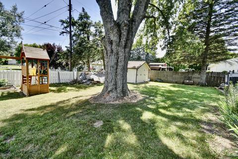 416 Crescent Dr, Edmore, MI 48829 photo 43