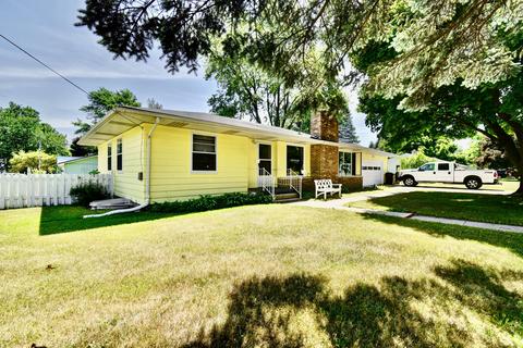 416 Crescent Dr, Edmore, MI 48829 photo 69