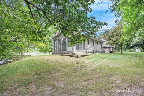 528 Rainbow Cir, Stanton, MI 48888 photo 5
