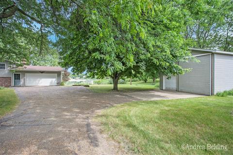 528 Rainbow Cir, Stanton, MI 48888 photo 2