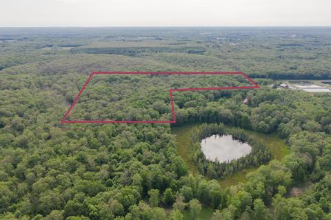 9 W Baseline Rd, White Cloud, MI 49349 photo 2