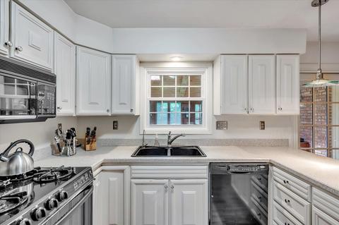 708 Allison Dr, Marshall, MI 49068 photo 20