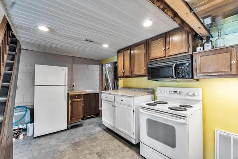 2393 Cedar Dr, Reading, MI 49274 photo 9