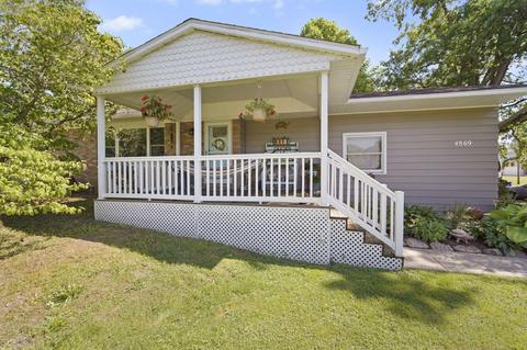 4869 Sequoia Dr, Jackson, MI 49201 photo 2