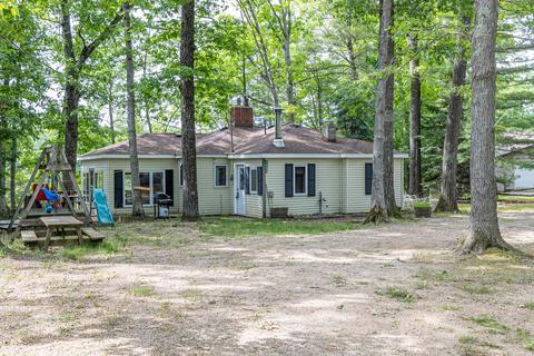 9804 N Kessler Rd, Irons, MI 49644 photo 3