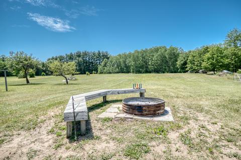 205 N North St, White Cloud, MI 49349 photo 14