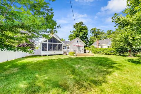 202 E Beech St, Three Oaks, MI 49128 photo 41