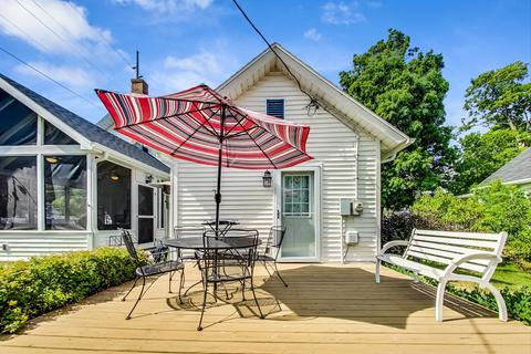 202 E Beech St, Three Oaks, MI 49128 photo 32