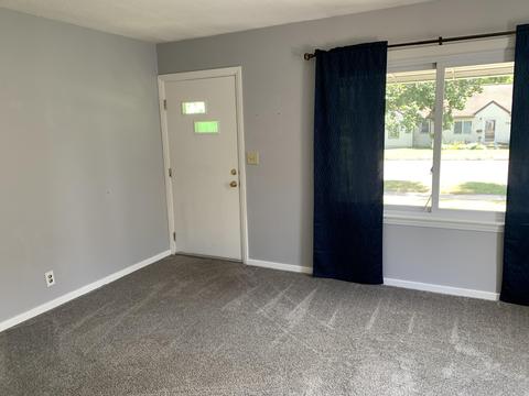 733 E Cavanaugh Rd, Lansing, MI 48910 photo 8
