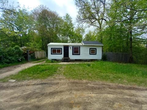 5272 109th Ave, Pullman, MI 49450 photo 1