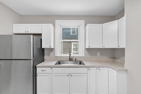504 N Pleasant St, Jackson, MI 49202 photo 16