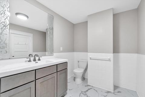 504 N Pleasant St, Jackson, MI 49202 photo 29