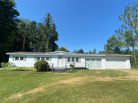 69259 26th Ave, Covert, MI 49043 photo 1