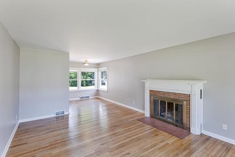 206 Third St, Concord, MI 49237 photo 15