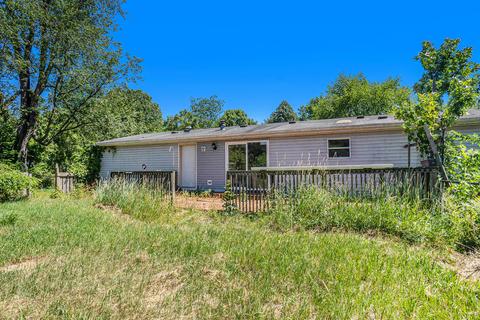 12972 Riverside Dr, Constantine, MI 49042 photo 2