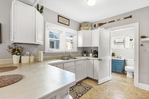 902 Union St, Jackson, MI 49203 photo 16