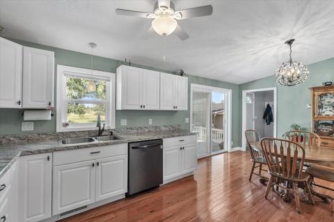 7277 Kennedy Rd, Munith, MI 49259 photo 8