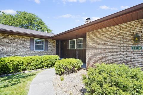 1738 Metzmont Dr, Jackson, MI 49203 photo 4