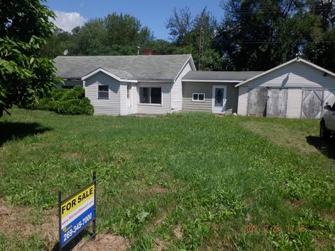 112 E Colon Rd, Coldwater, MI 49036 photo 1