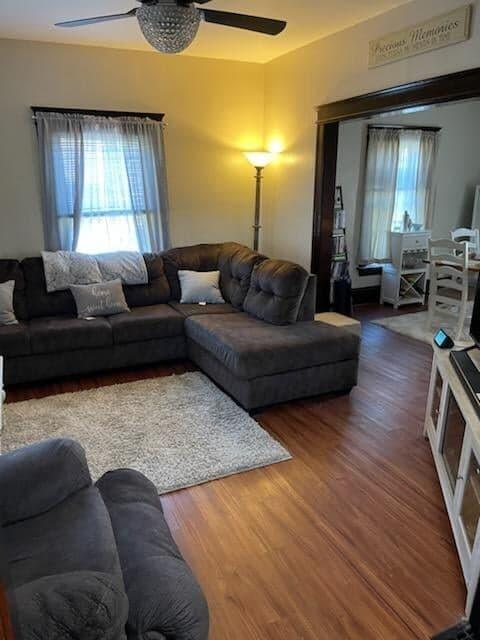 111 N Pleasant St, Jackson, MI 49202 photo 2