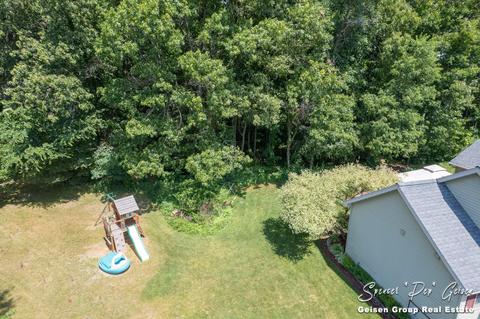 811 Thompson Ct, Belding, MI 48809 photo 50