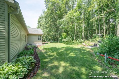 811 Thompson Ct, Belding, MI 48809 photo 48