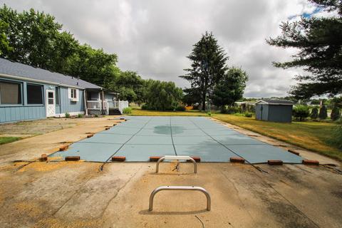 58225 Circle Dr, Three Rivers, MI 49093 photo 4