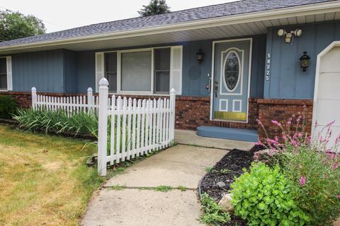 58225 Circle Dr, Three Rivers, MI 49093 photo 3