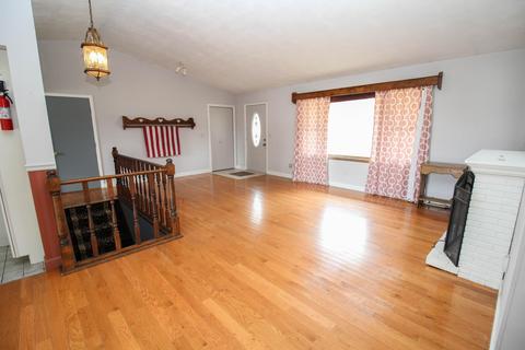 58225 Circle Dr, Three Rivers, MI 49093 photo 11