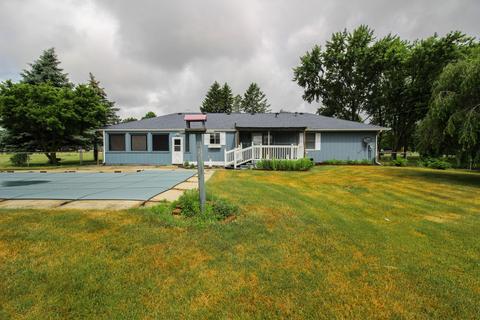 58225 Circle Dr, Three Rivers, MI 49093 photo 5