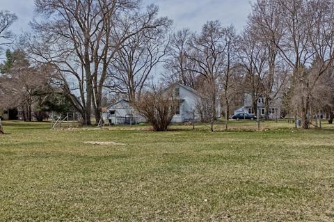 901 Evanston Dr, Jackson, MI 49202 photo 3