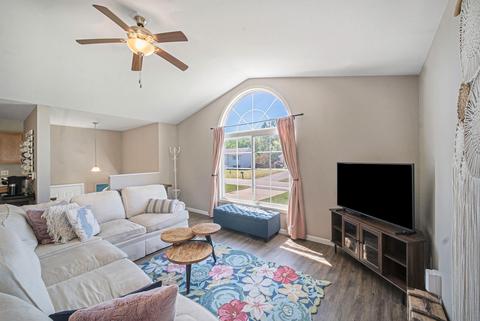 8242 Lockerbie Dr, Parma, MI 49269 photo 2