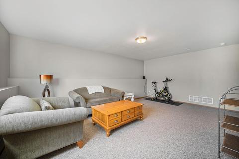 8242 Lockerbie Dr, Parma, MI 49269 photo 17