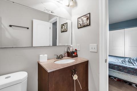 202 E Perry St, Durand, MI 48429 photo 18