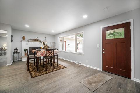 7408 S Jackson Rd, Jackson, MI 49201 photo 6