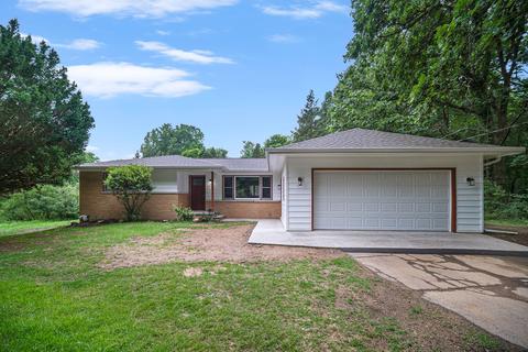 7408 S Jackson Rd, Jackson, MI 49201 photo 1
