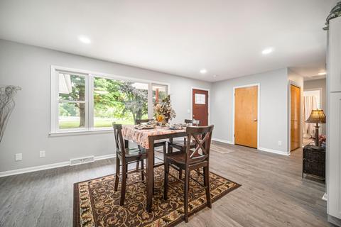 7408 S Jackson Rd, Jackson, MI 49201 photo 7