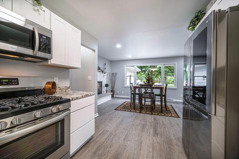 7408 S Jackson Rd, Jackson, MI 49201 photo 10