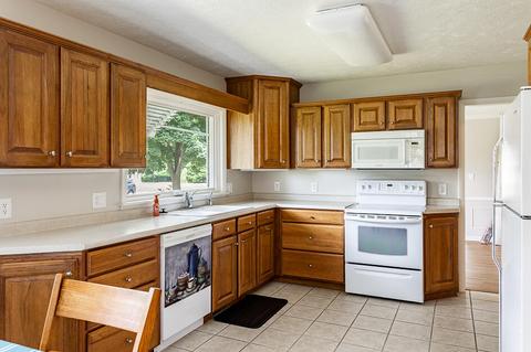 1201 Hampton Dr, Jackson, MI 49203 photo 14